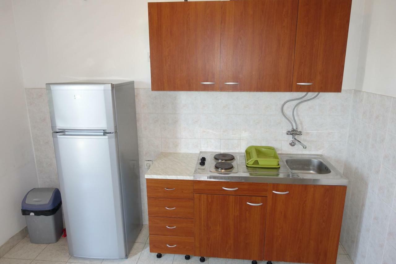 Apartment Dede Nin Exterior photo